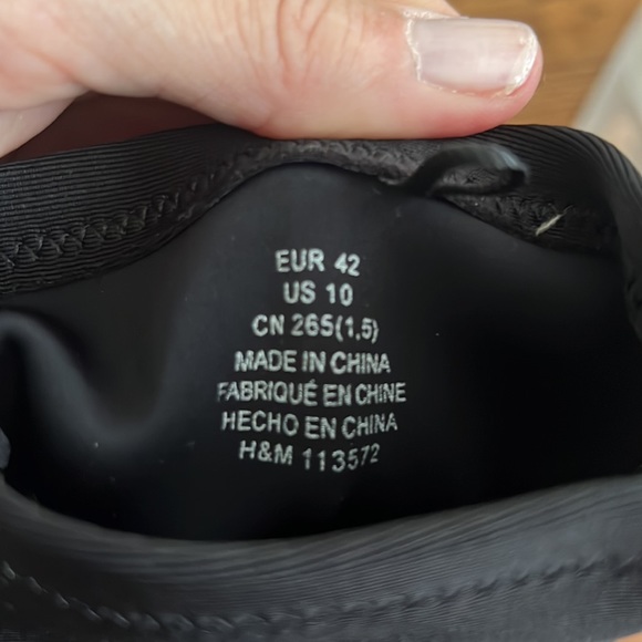 no tags never been worn sock booties with approximate 3” heel - from H &M - Picture 6 of 7